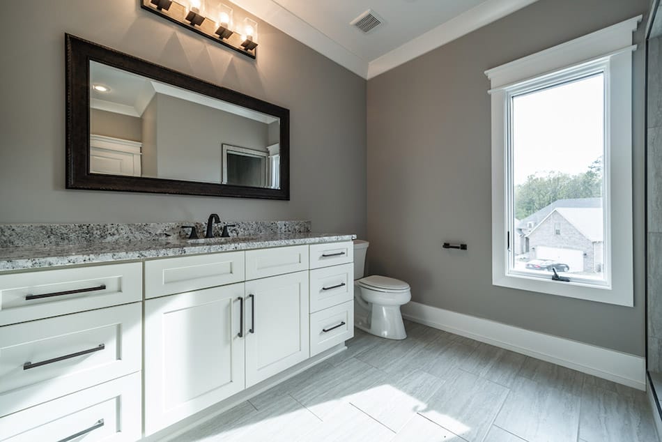 Bathroom of this 4-Bedroom,2503 Sq Ft Plan -193-1122