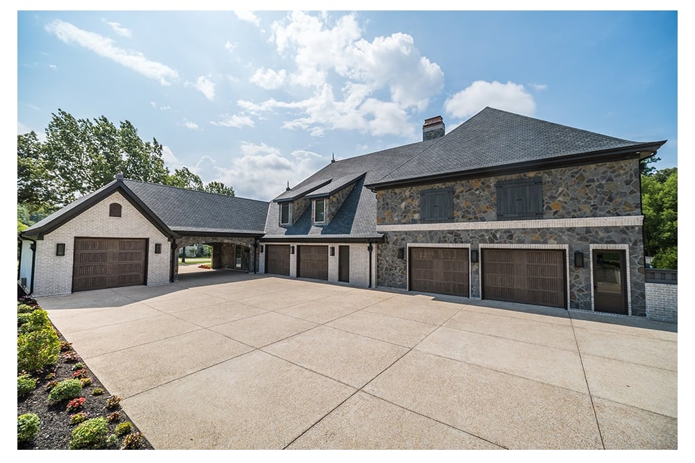 Garage of this 5-Bedroom,7519 Sq Ft Plan -7519