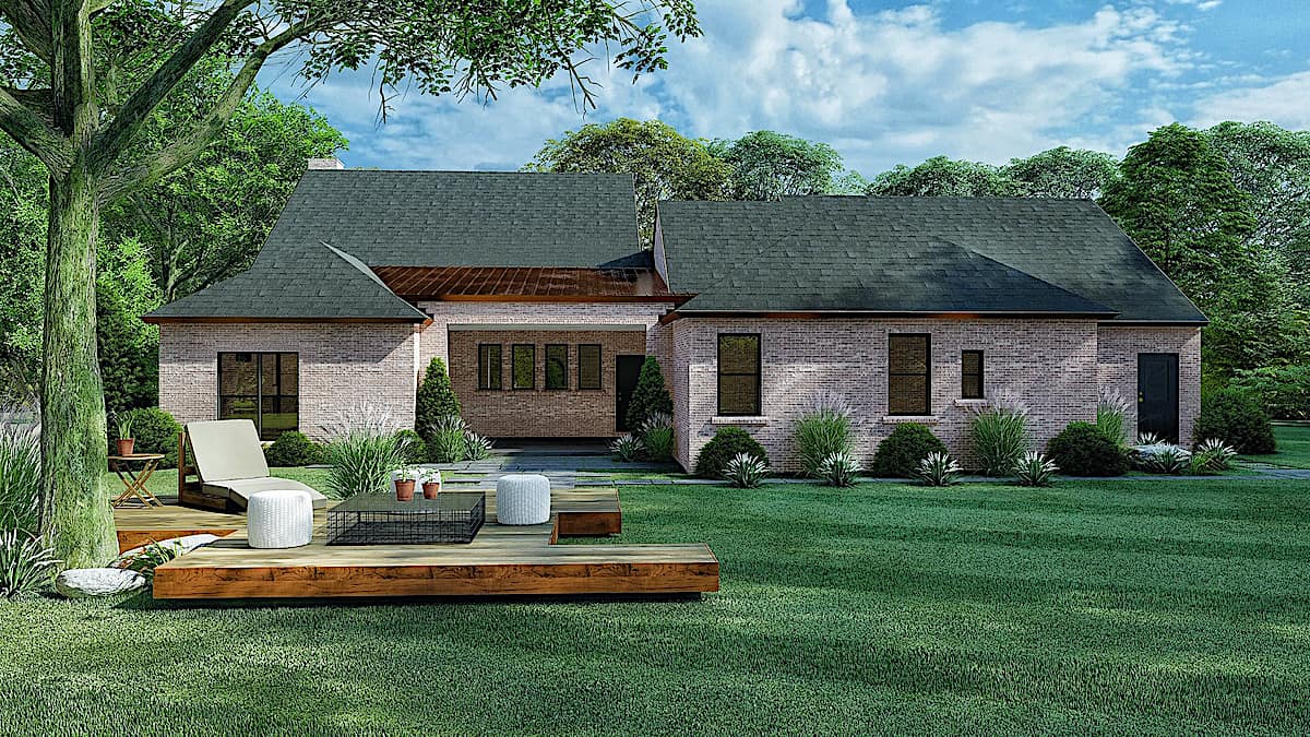 Rear View of this 4-Bedroom, 2577 Sq Ft Plan - 193-1173