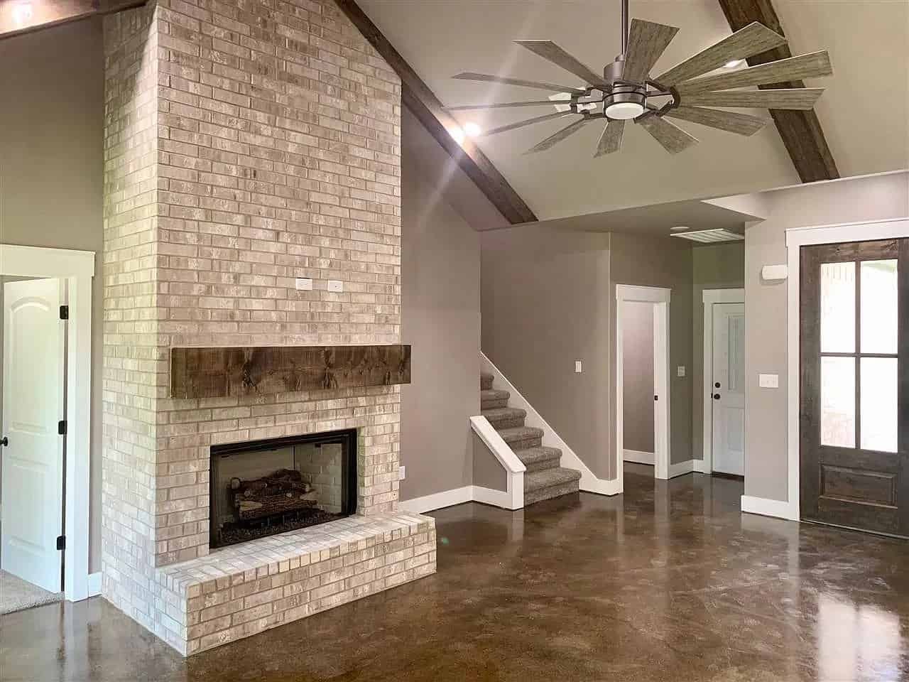 Great Room of this 3-Bedroom,1775 Sq Ft Plan -193-1208