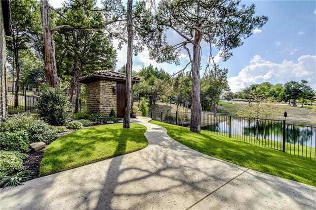 Landscaping of this 4-Bedroom,5262 Sq Ft Plan -5262