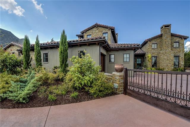 Garage of this 4-Bedroom,5262 Sq Ft Plan -5262