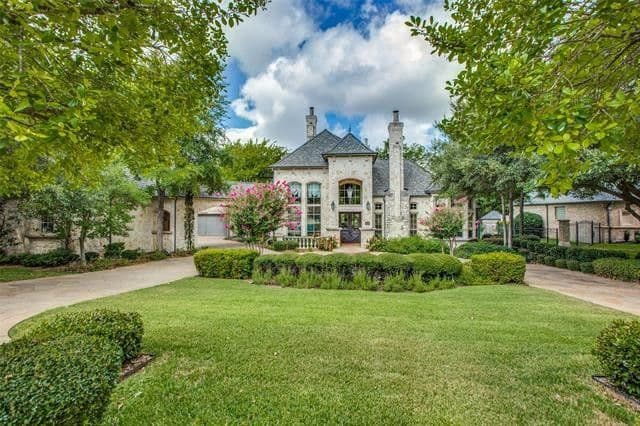 Front View of this 5-Bedroom,6184 Sq Ft Plan -195-1171