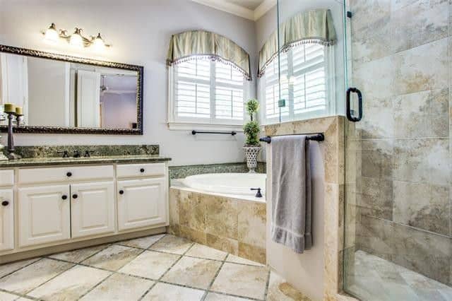 Bathroom of this 5-Bedroom,6184 Sq Ft Plan -195-1171
