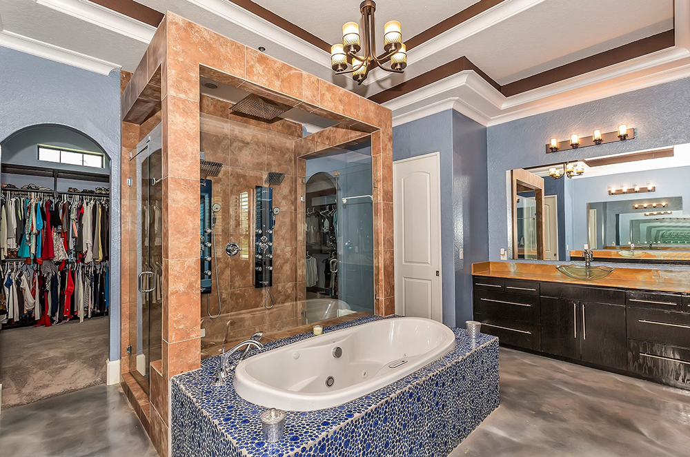 Bathroom of this 5-Bedroom,6121 Sq Ft Plan -6121