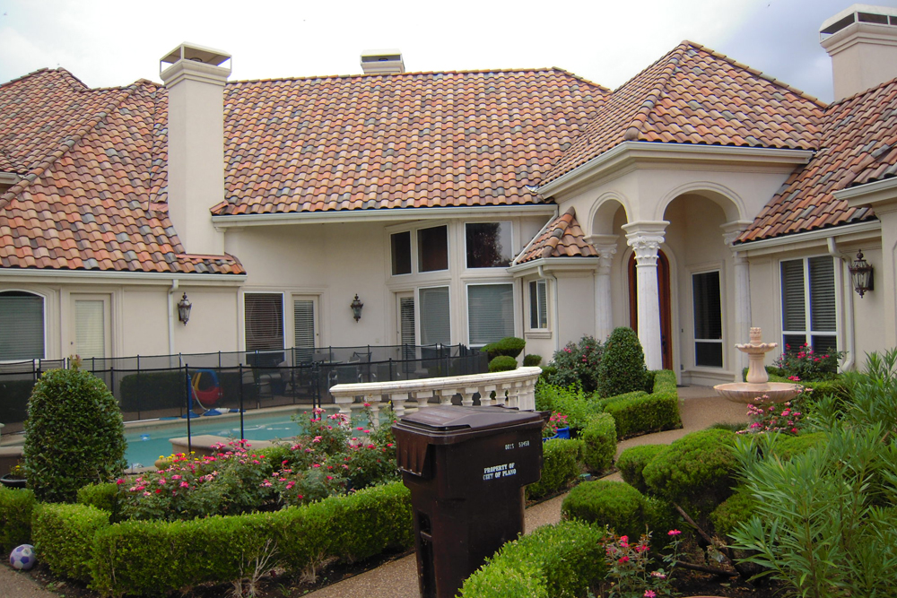 Landscaping: Garden of this 3-Bedroom,4356 Sq Ft Plan -4356