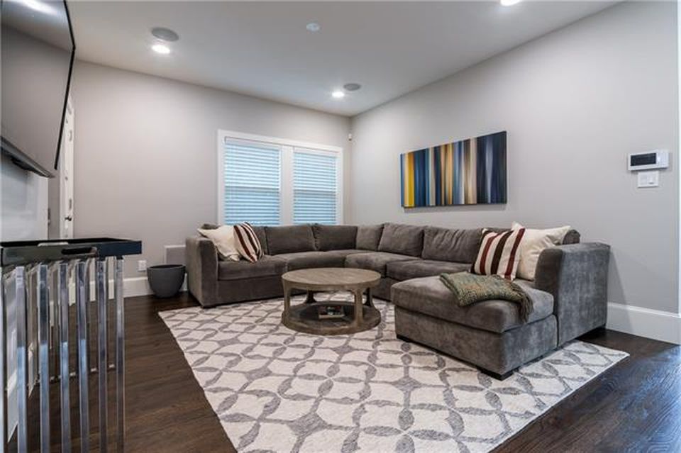Home Interior Photograph of this 4-Bedroom,3245 Sq Ft Plan -3245