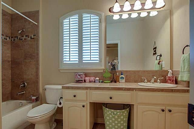Bathroom of this 3-Bedroom,2566 Sq Ft Plan -2566