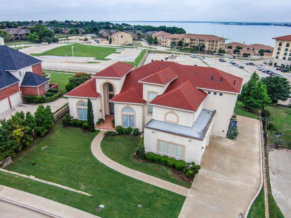 Front View of this 3-Bedroom,3987 Sq Ft Plan -195-1250