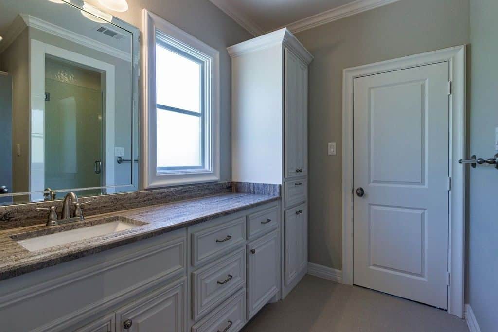 Bathroom of this 6-Bedroom,5618 Sq Ft Plan -195-1264