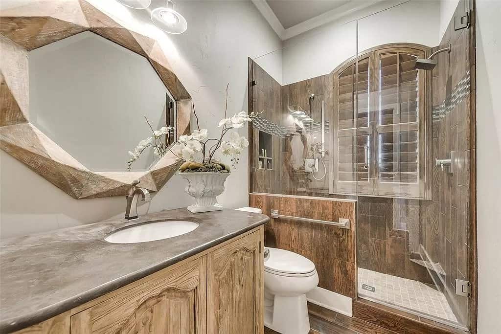 Bathroom of this 4-Bedroom,3065 Sq Ft Plan -195-1265