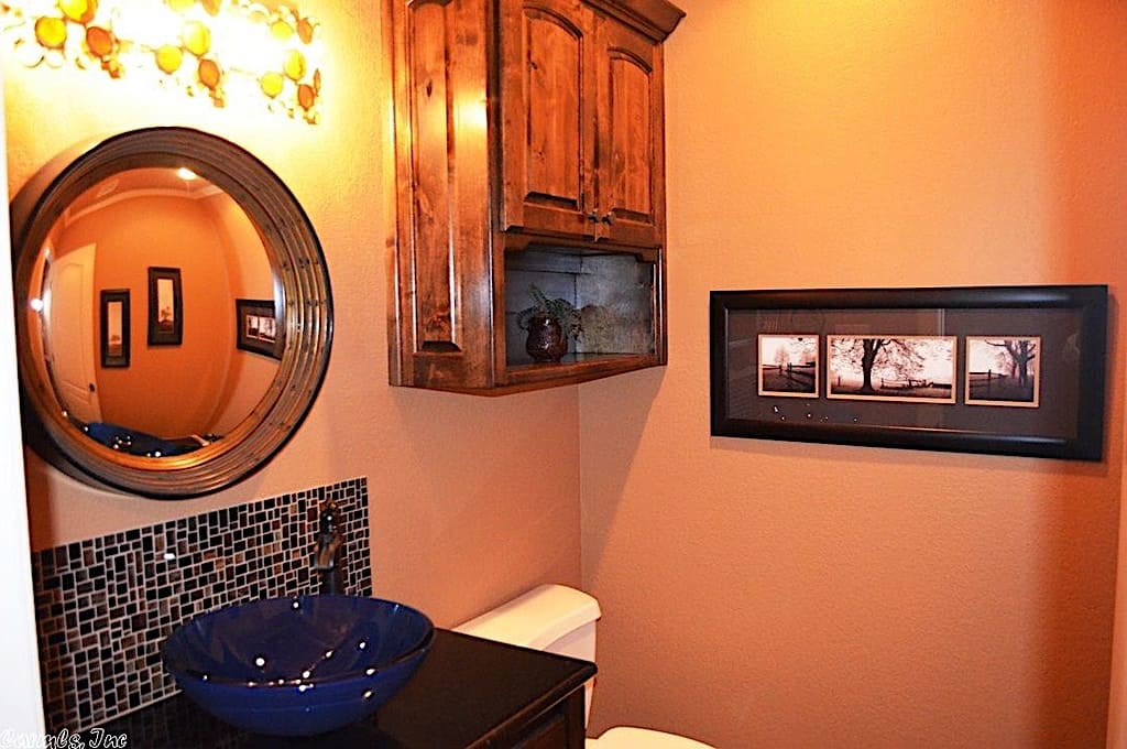Powder Room of this 4-Bedroom,4314 Sq Ft Plan -195-1283