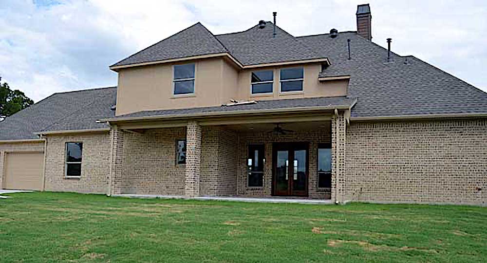 Rear View of this 4-Bedroom,3164 Sq Ft Plan -195-1284