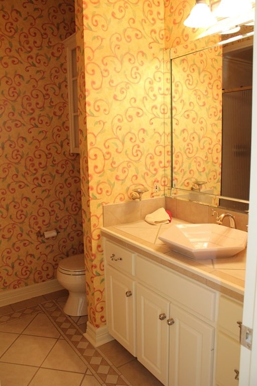 Bathroom of this 3-Bedroom,3024 Sq Ft Plan -195-1285