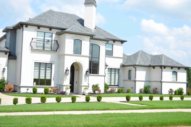 Right Side View of this 4-Bedroom,3937 Sq Ft Plan -195-1292