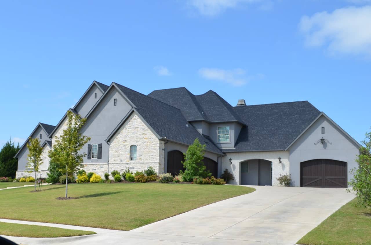 Front View of this 4-Bedroom,4416 Sq Ft Plan -195-1313