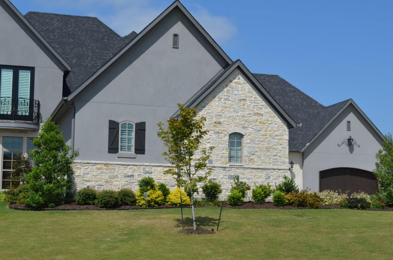 Right Side View of this 4-Bedroom,4416 Sq Ft Plan -195-1313