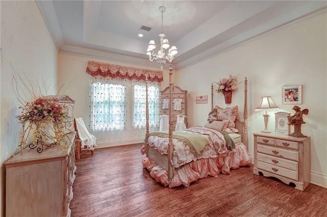 Bedroom of this 4-Bedroom,6093 Sq Ft Plan -195-1339