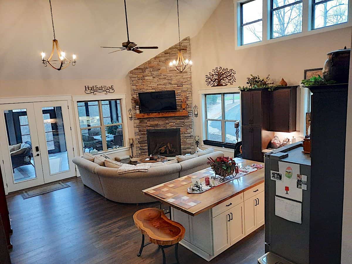 Great Room of this 2-Bedroom,2033 Sq Ft Plan -196-1013