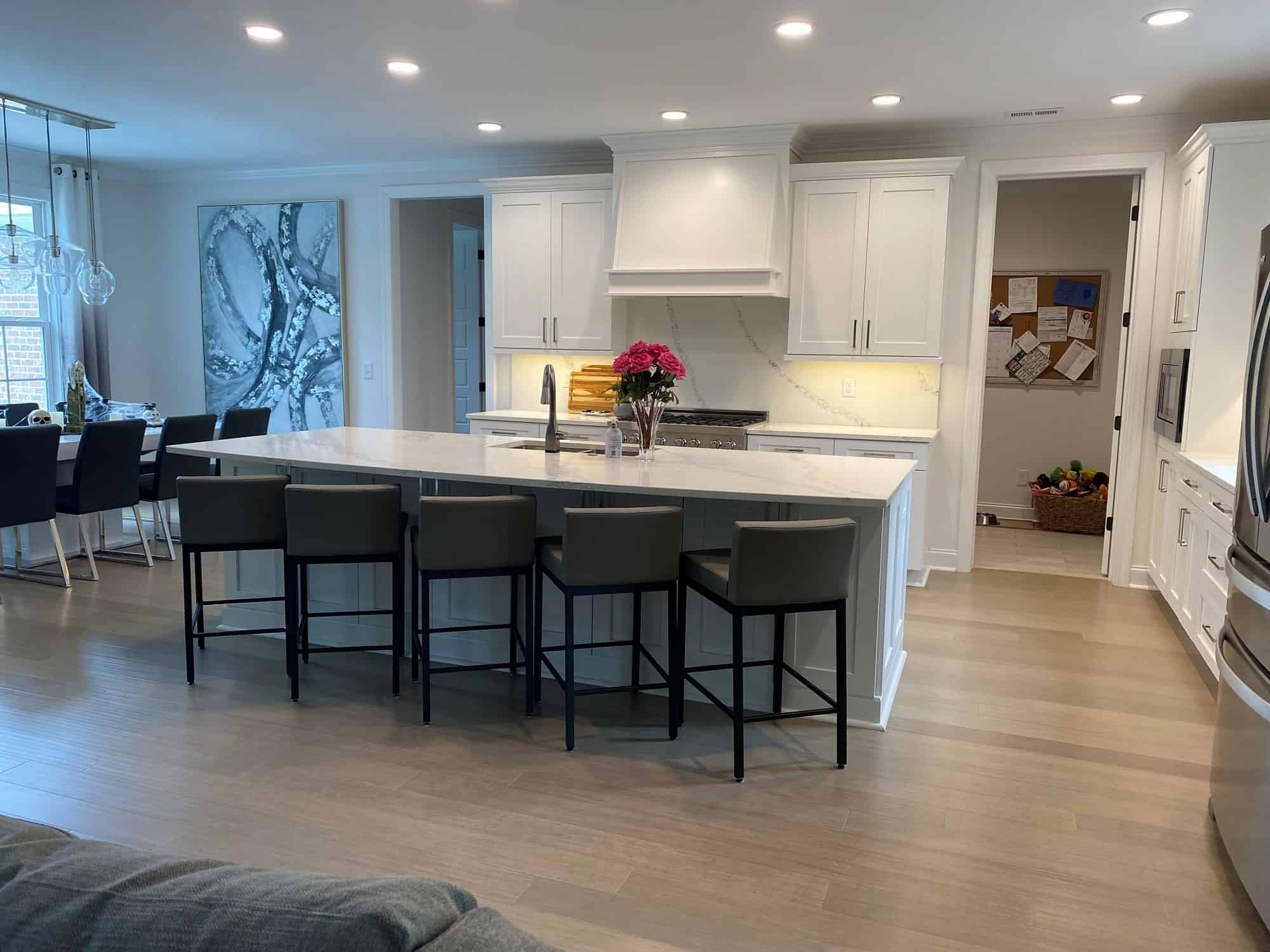 Kitchen: Breakfast Bar of this 3-Bedroom,2816 Sq Ft Plan -196-1077