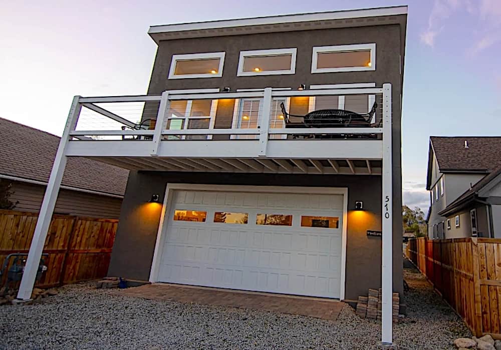 Garage of this 1-Bedroom,831 Sq Ft Plan -196-1103