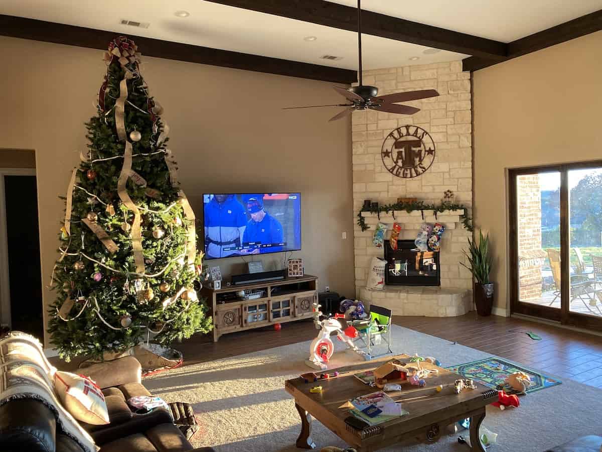 Great Room: Holidays of this 3-Bedroom,3500 Sq Ft Plan -196-1168