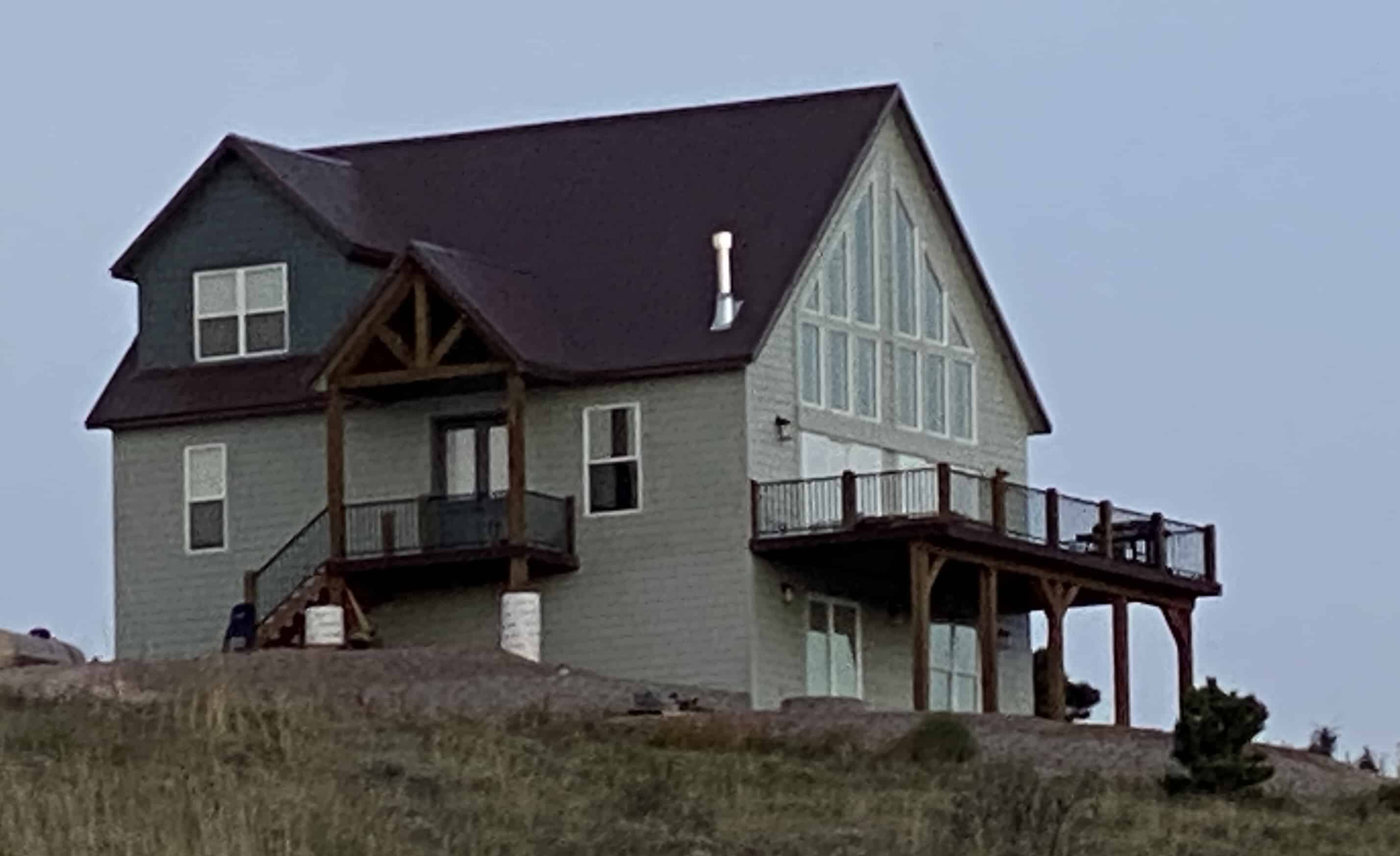 Front View of this 3-Bedroom,1736 Sq Ft Plan -196-1179