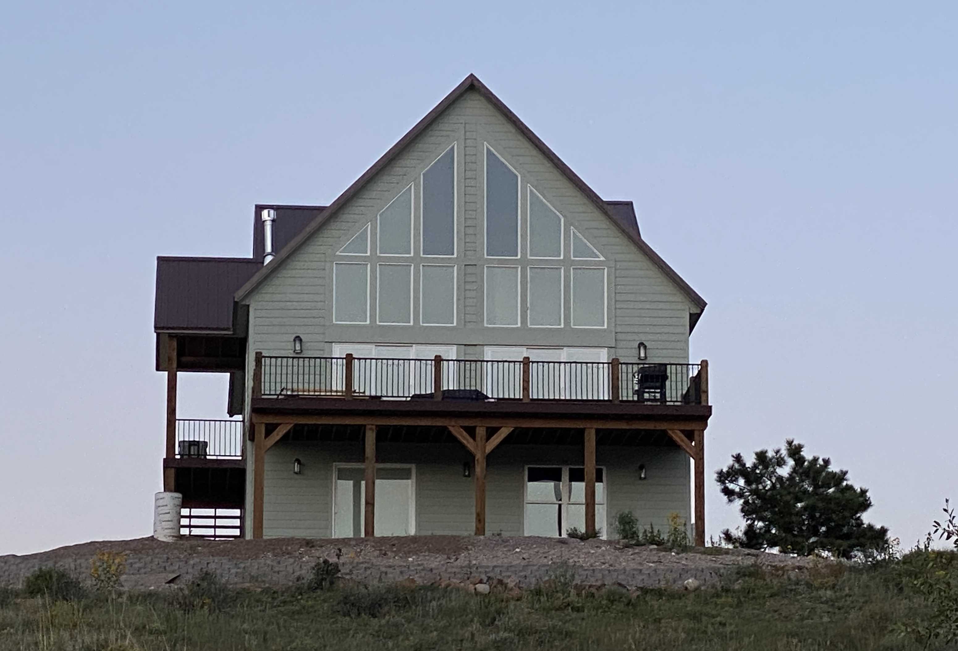 Right Side View of this 3-Bedroom,1736 Sq Ft Plan -196-1179