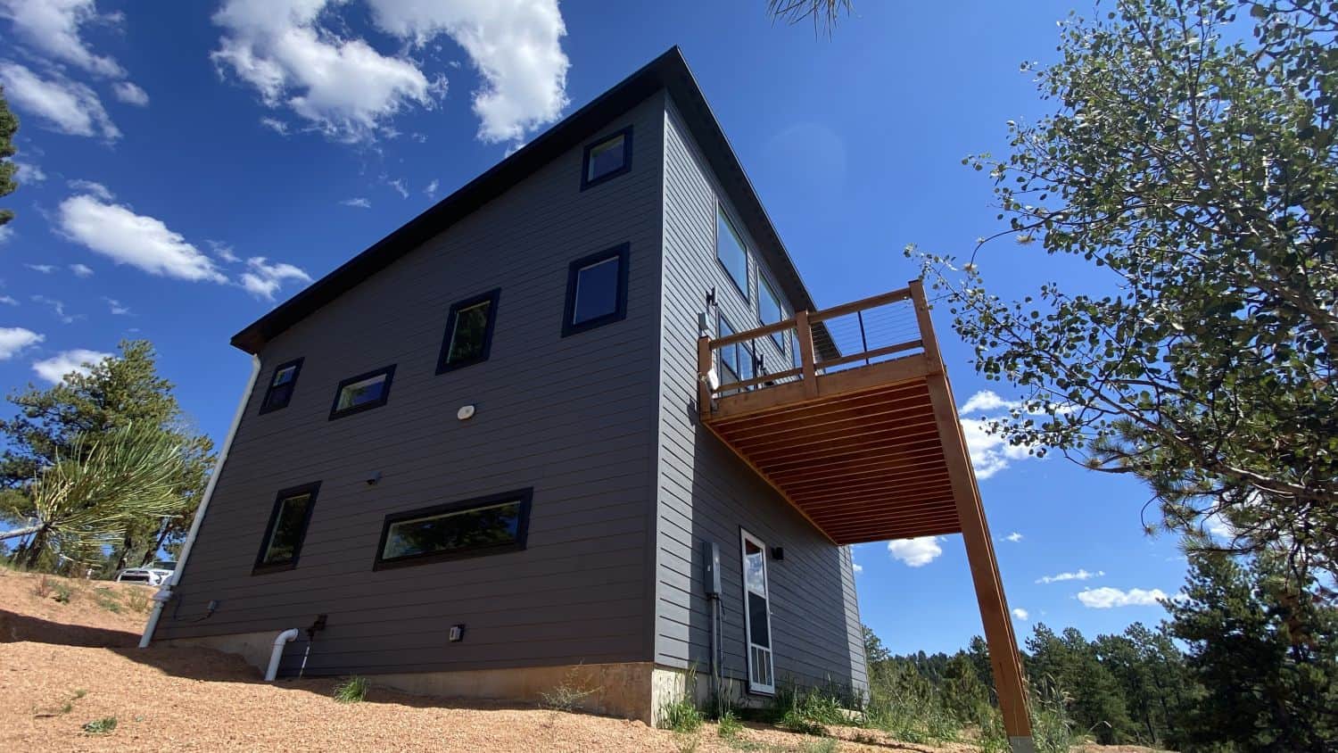 Left Side View of this 3-Bedroom,1559 Sq Ft Plan -196-1192