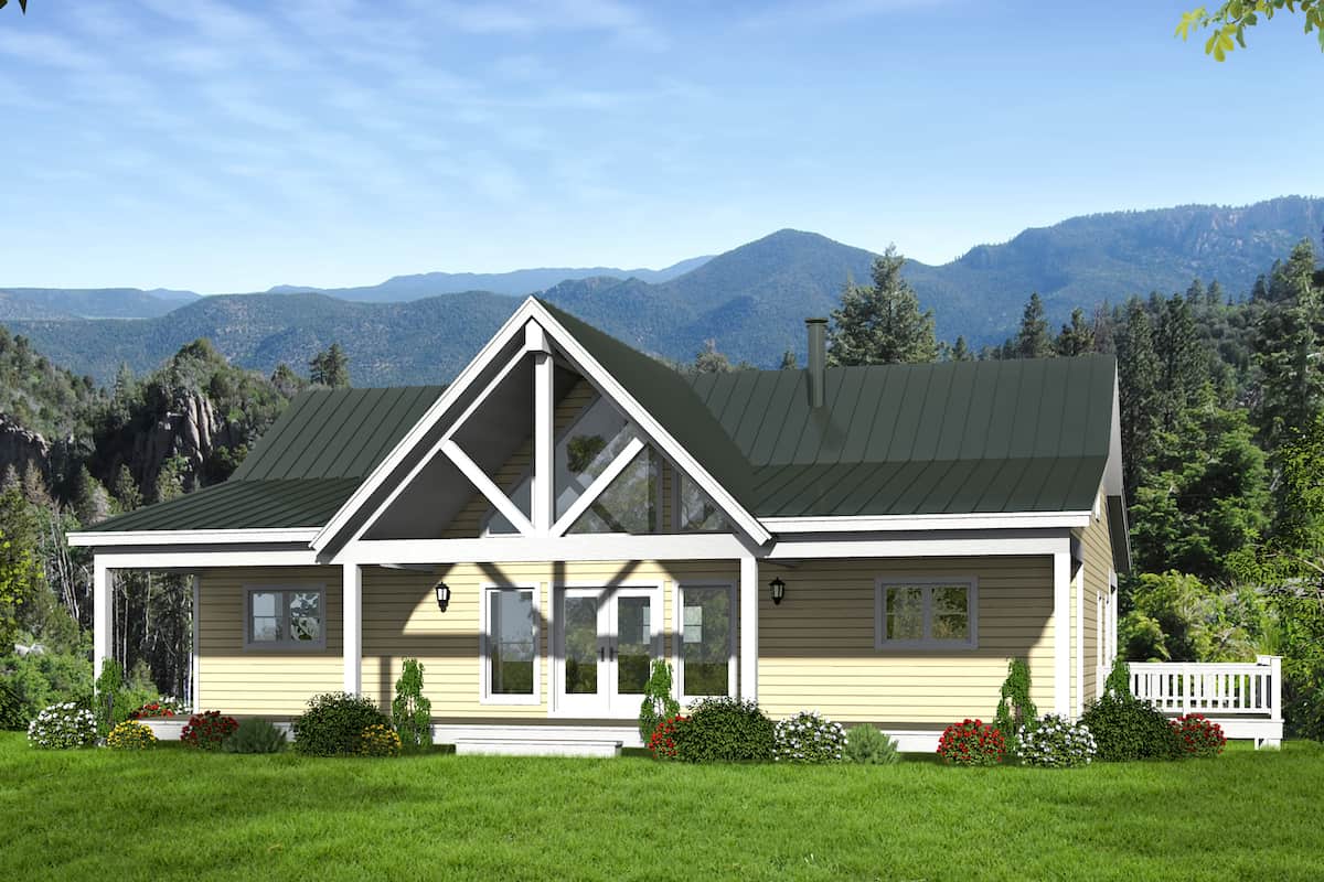 Country Ranch house (ThePlanCollection: Plan #196-1250)