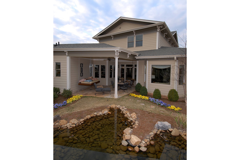 Home Plan Rear Elevation of this 4-Bedroom,3166 Sq Ft Plan -198-1021