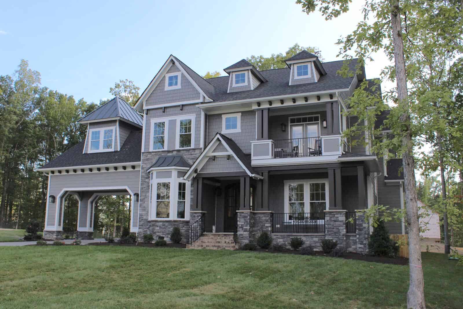 Front View of this 5-Bedroom,3970 Sq Ft Plan -198-1060