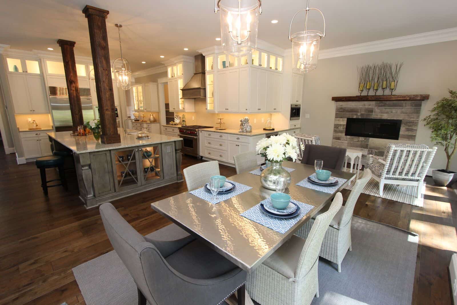 Kitchen: Breakfast Nook of this 5-Bedroom,3970 Sq Ft Plan -198-1060