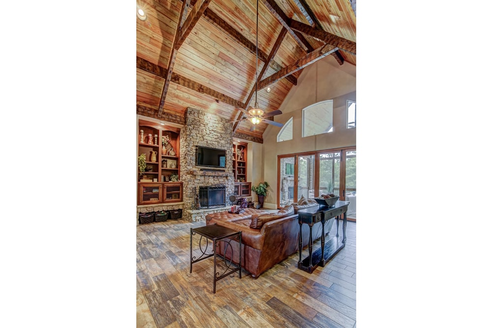 Home Interior Photograph of this 5-Bedroom,4971 Sq Ft Plan -4971