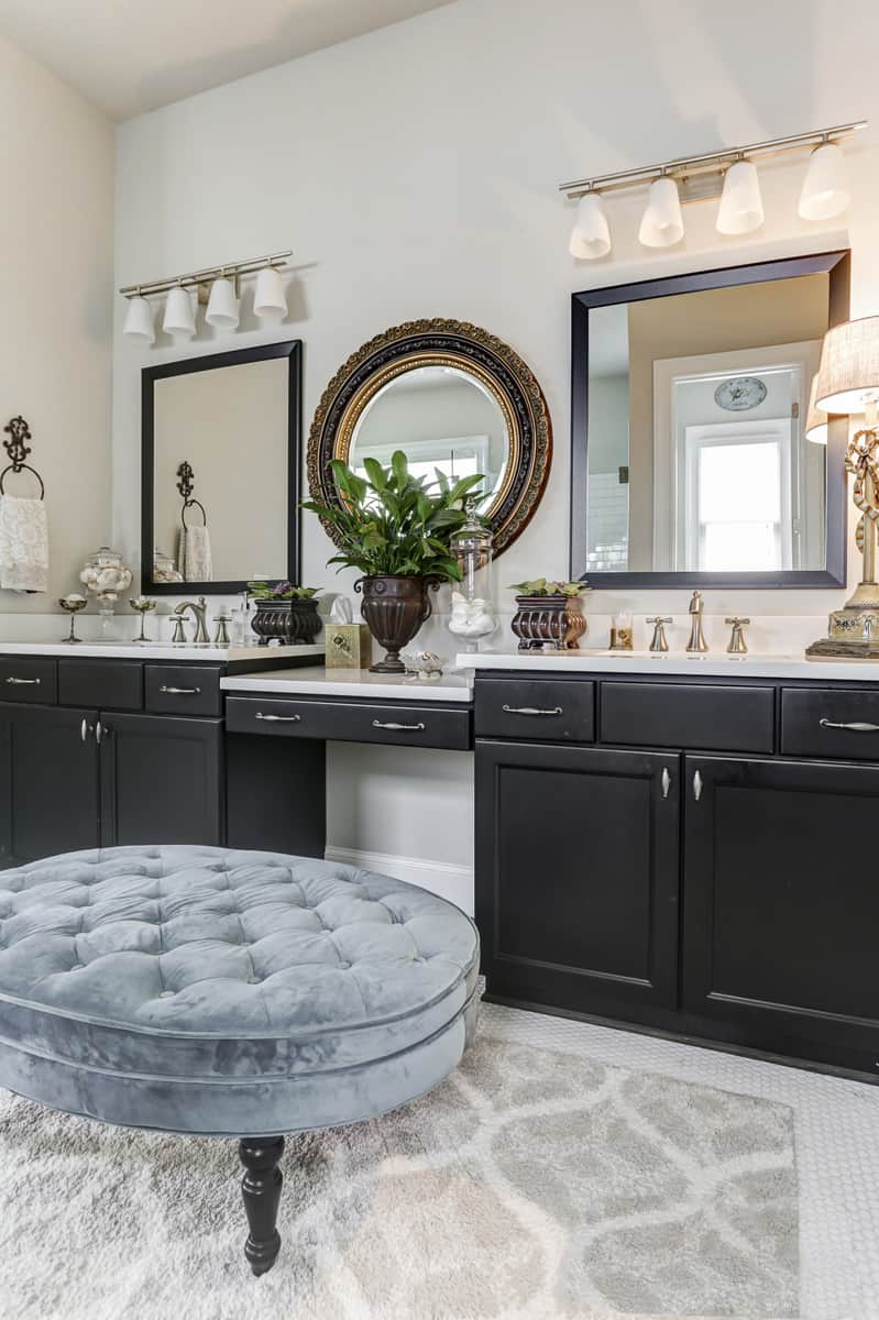 Master Bathroom of this 3-Bedroom, 2407 Sq Ft Plan - 198-1124