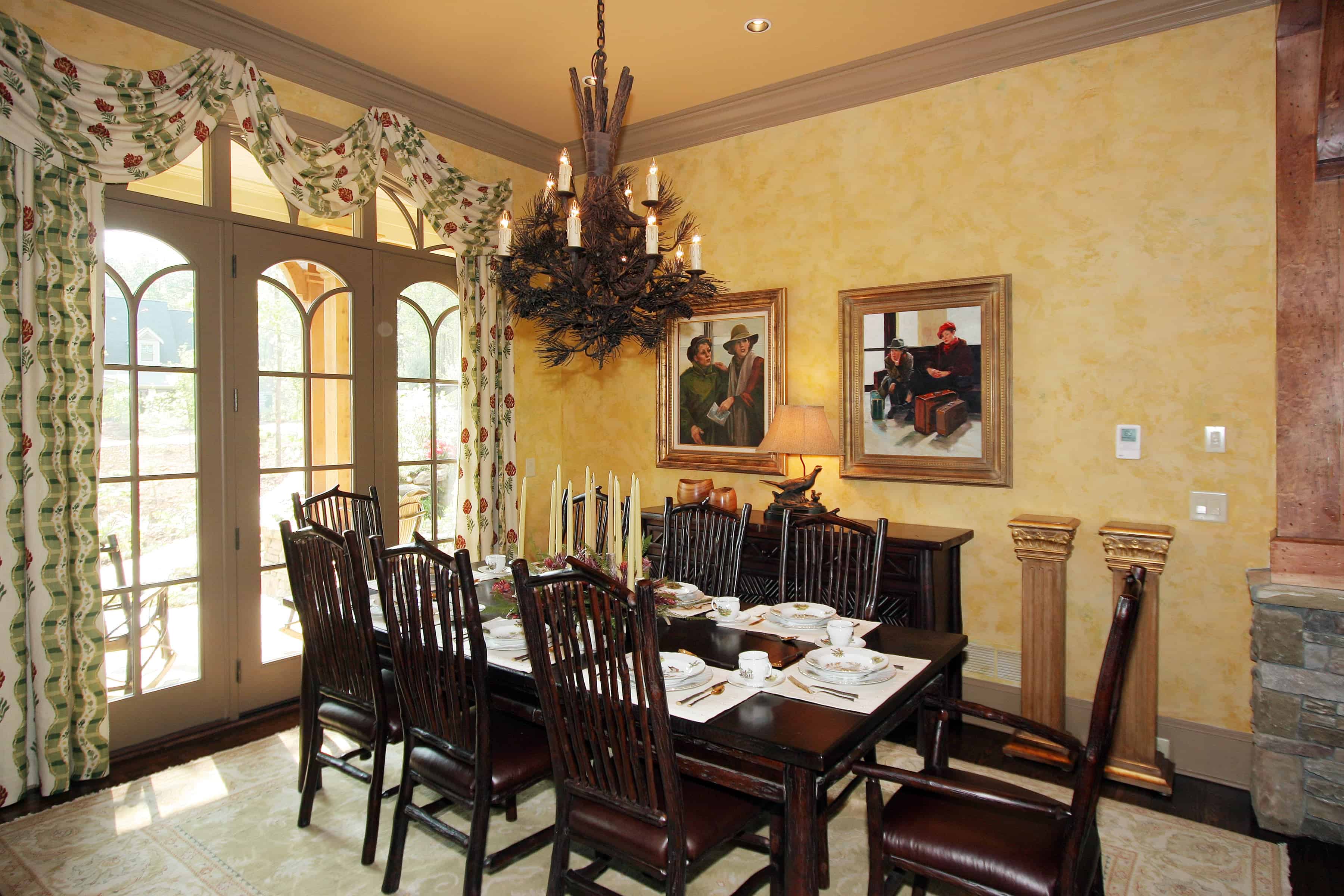 Dining Room of this 3-Bedroom, 3642 Sq Ft Plan - 198-1125