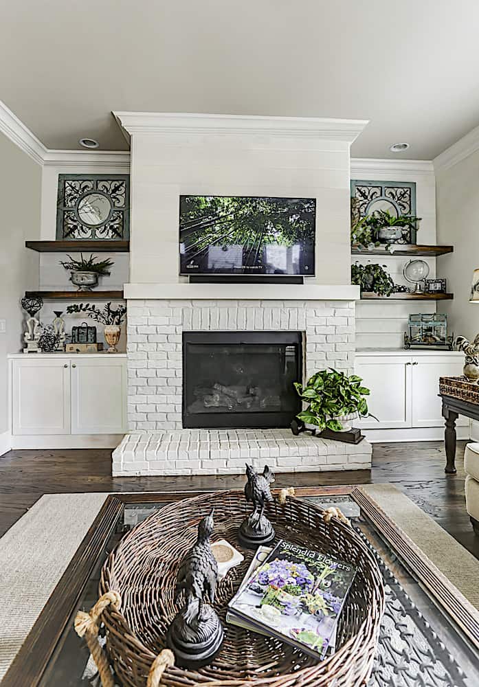 Living Room of this 3-Bedroom, 2407 Sq Ft Plan - 198-1132