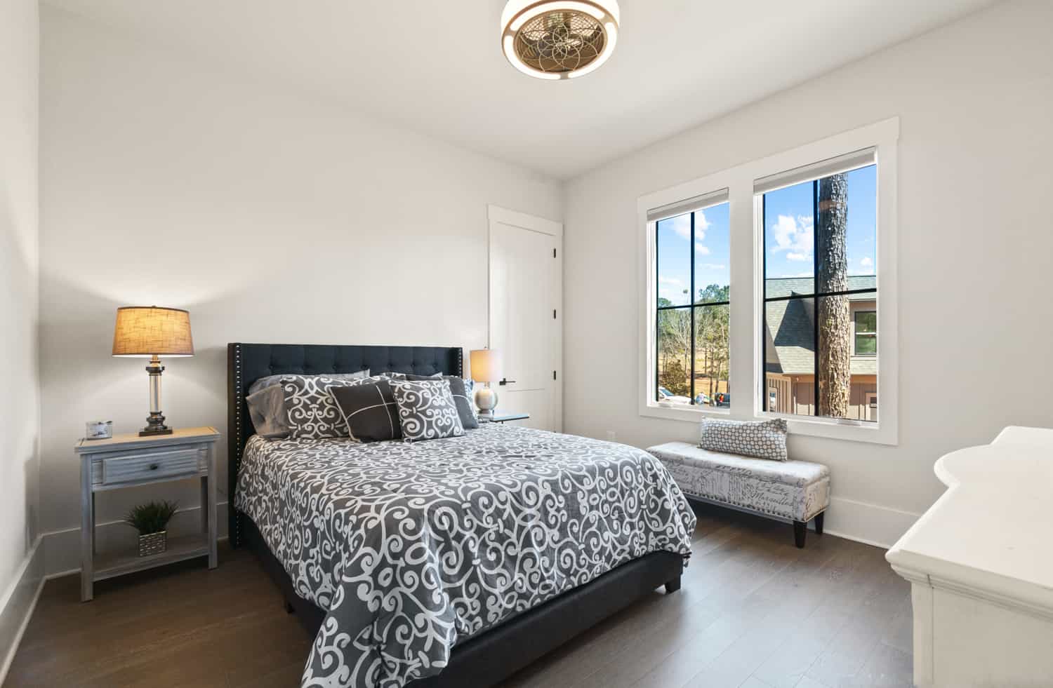 Bedroom of this 4-Bedroom,3334 Sq Ft Plan -198-1163