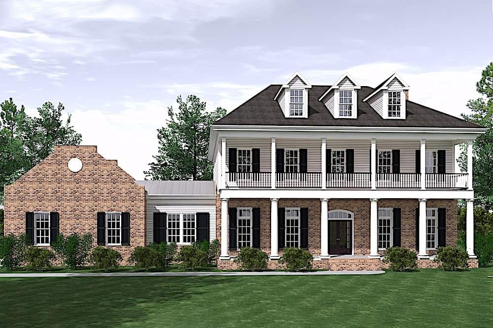 Traditional style house (ThePlanCollection: Plan #201-1013)