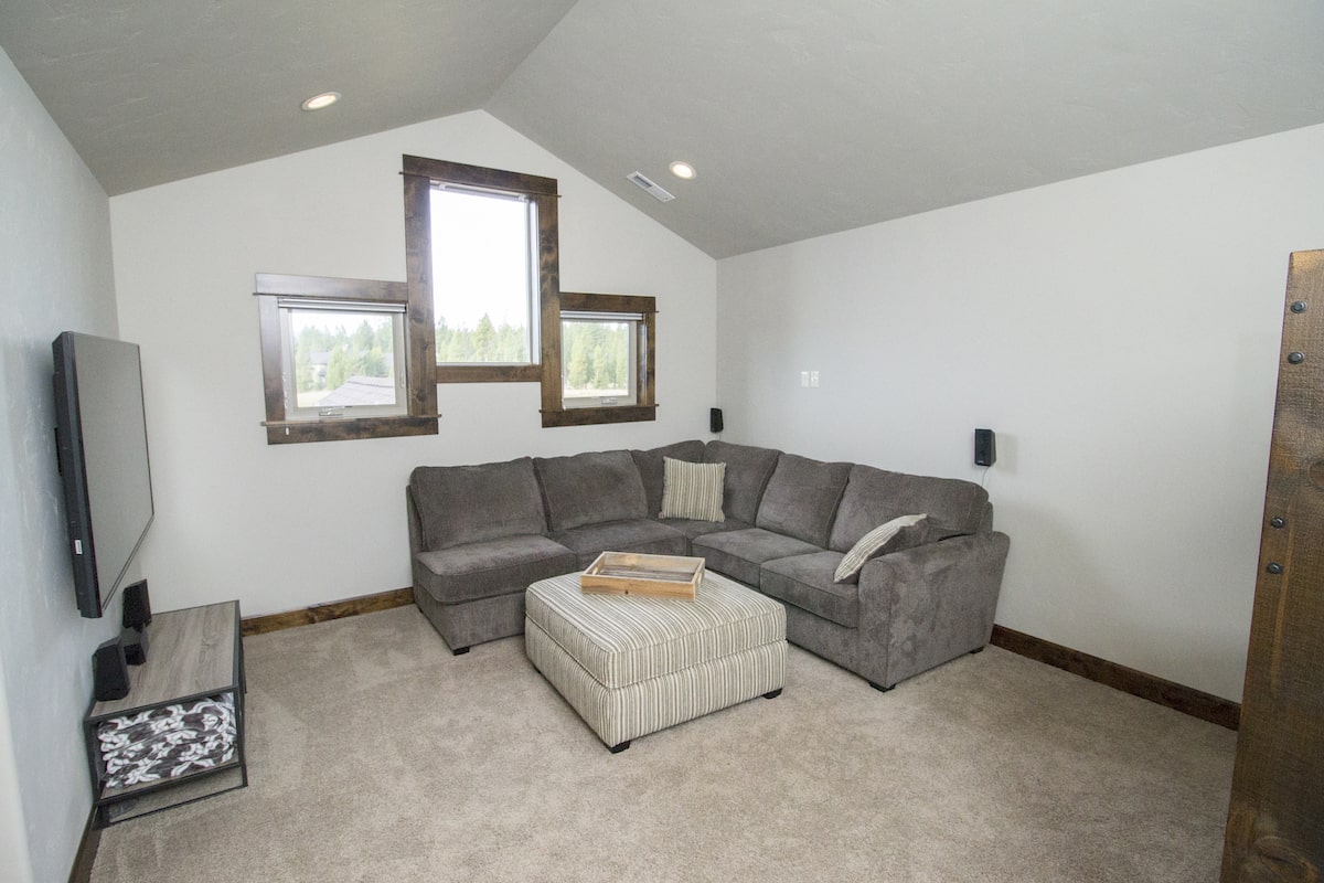 Home Interior Photograph of this 3-Bedroom,2360 Sq Ft Plan -2360