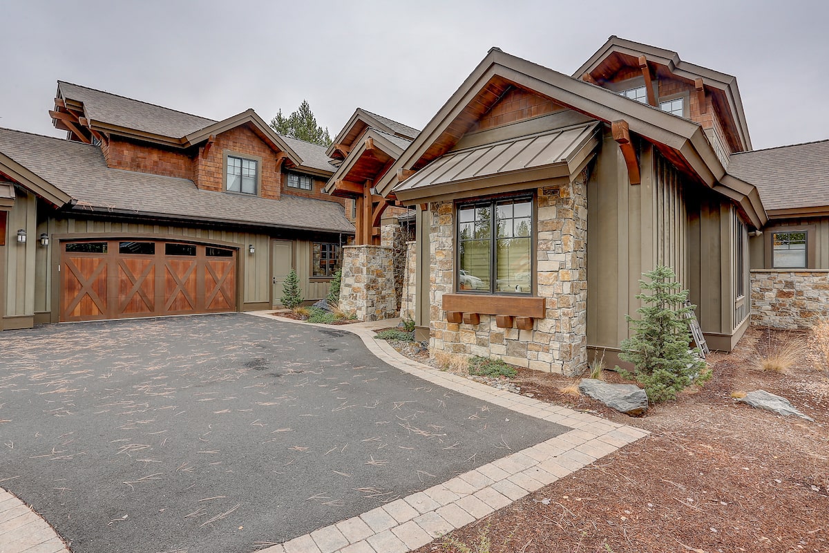Texas Country home (ThePlanCollection: Plan #202-1016)