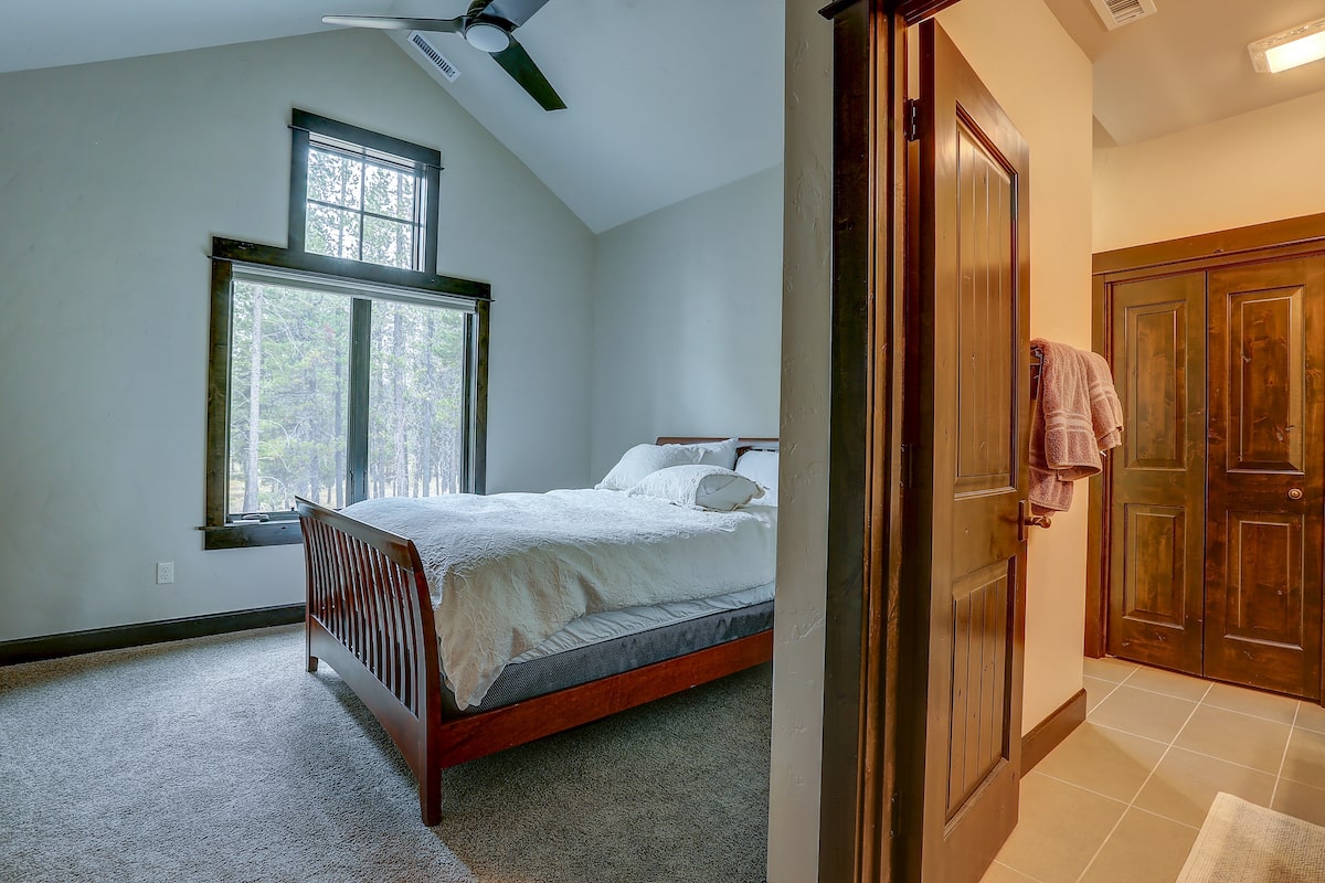 Bedroom of this 5-Bedroom,4412 Sq Ft Plan -4412