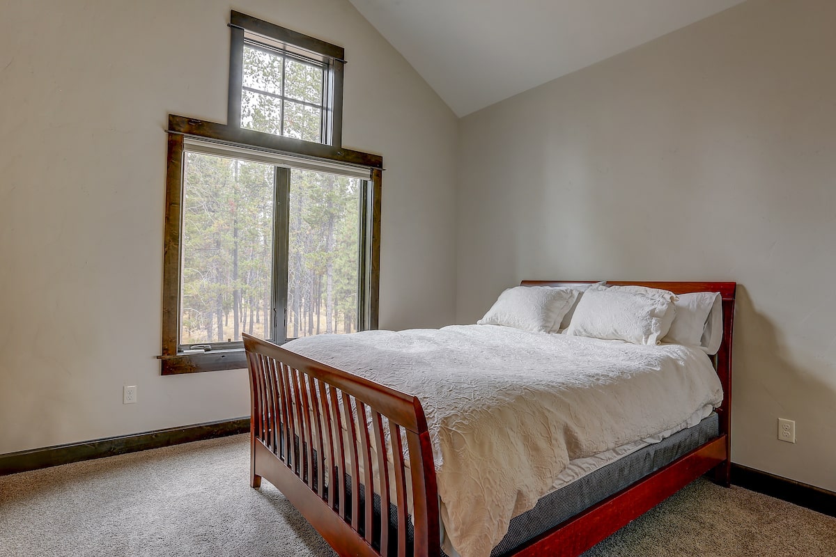 Bedroom of this 5-Bedroom,4412 Sq Ft Plan -4412