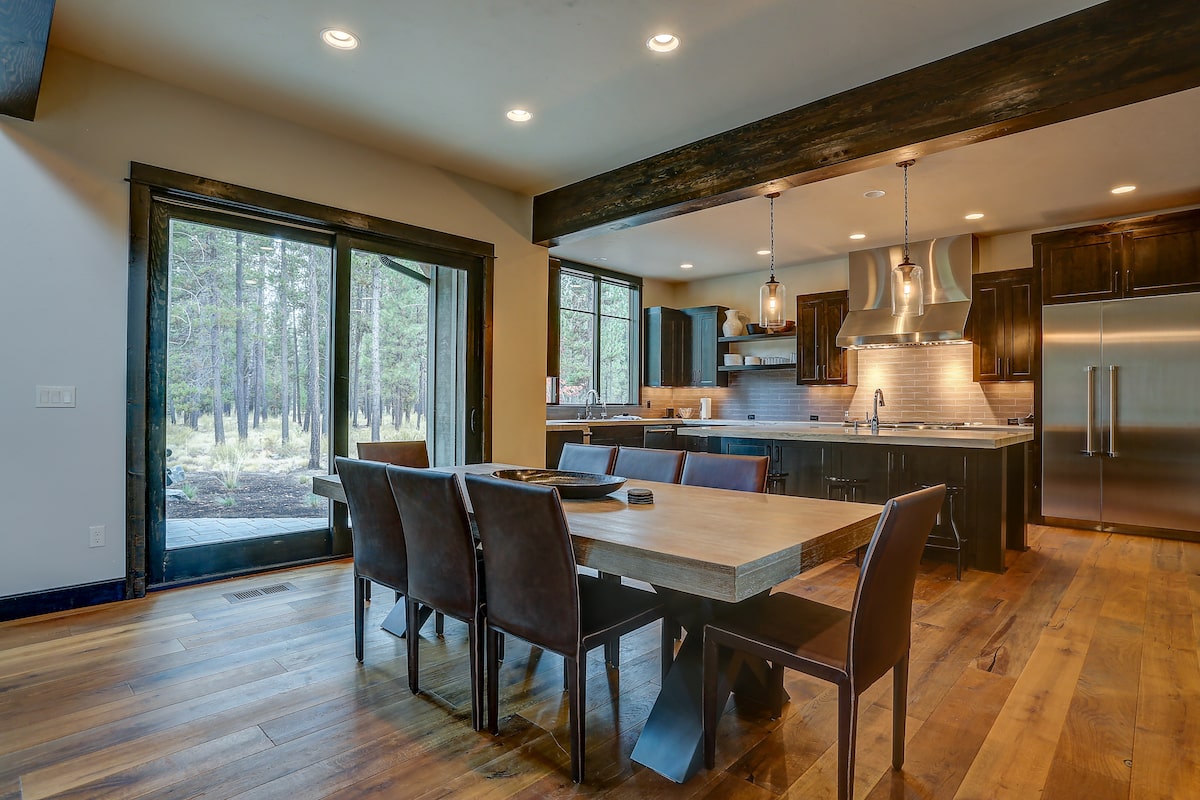 Dining Room of this 5-Bedroom,4412 Sq Ft Plan -4412