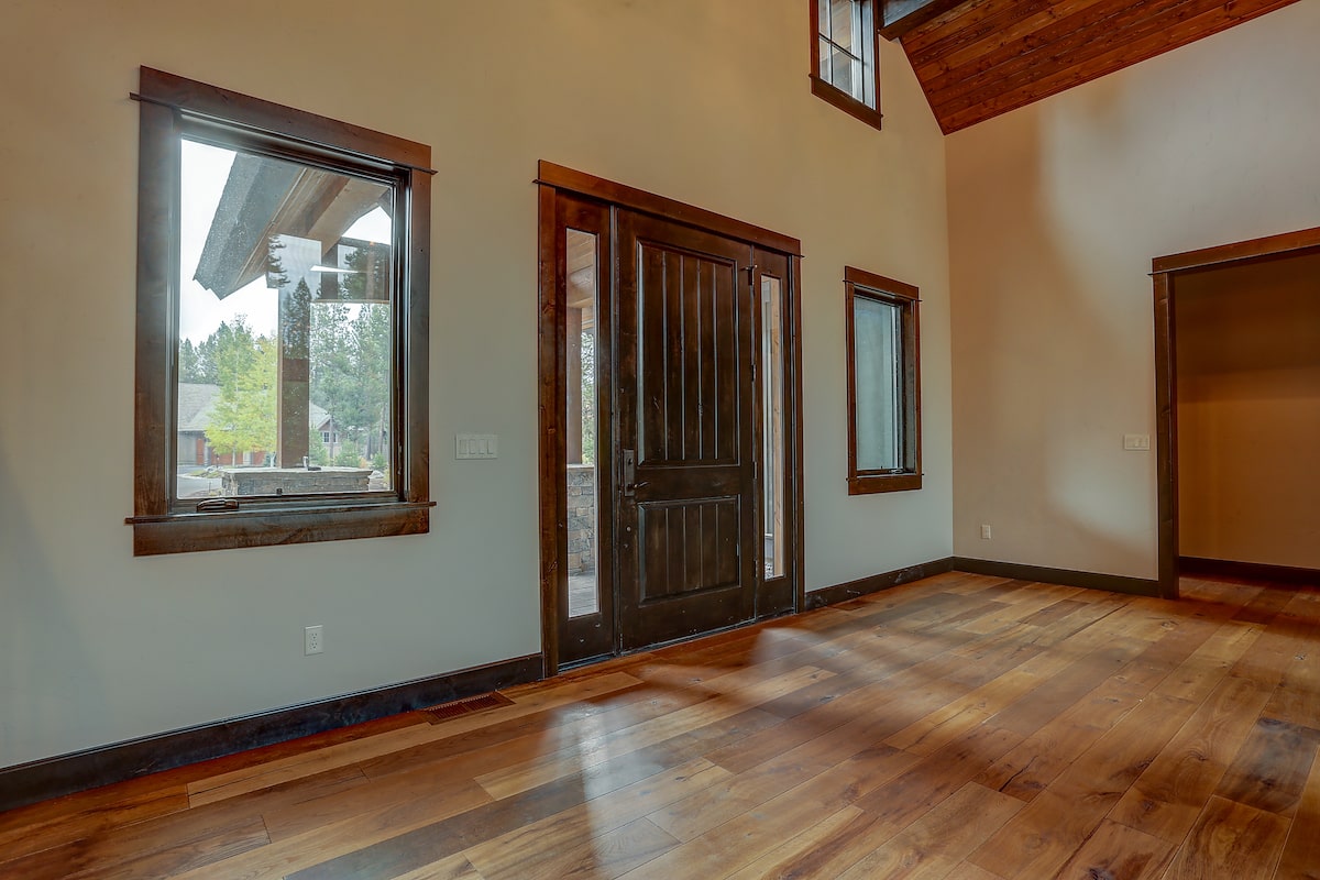 Entry Hall of this 5-Bedroom,4412 Sq Ft Plan -4412