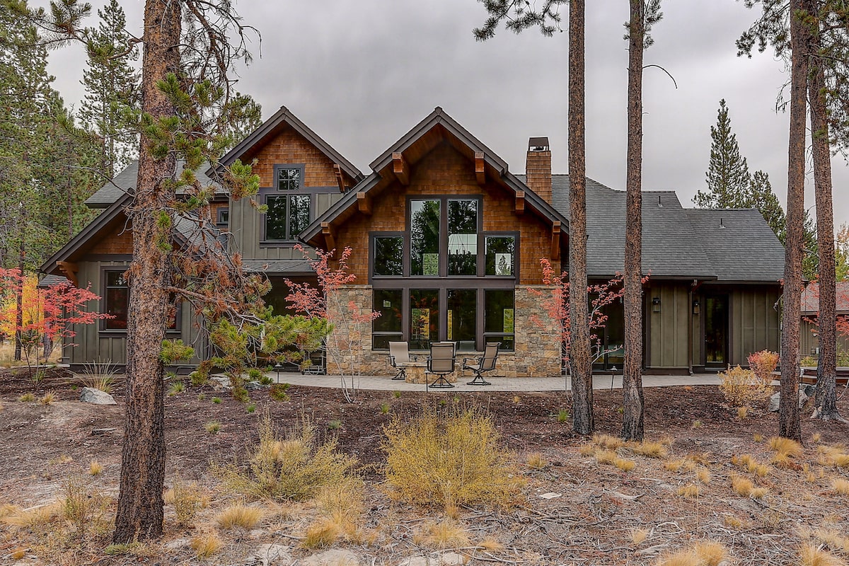 Rear View of this 5-Bedroom,4412 Sq Ft Plan -4412