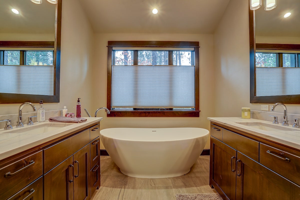 Master Bathroom of this 5-Bedroom,4412 Sq Ft Plan -4412