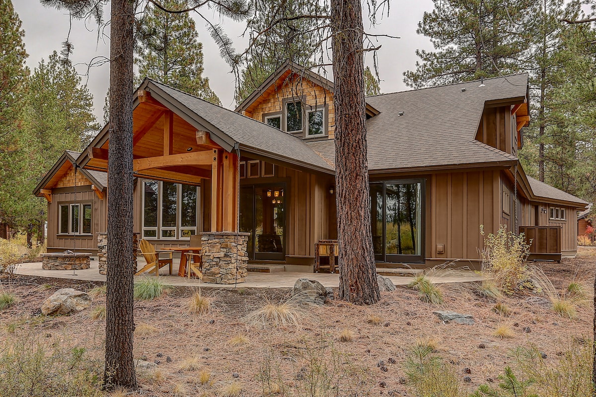 Rear View of this 3-Bedroom,2554 Sq Ft Plan -2554