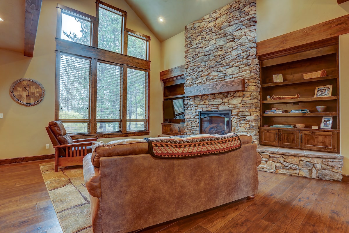 Family Room of this 3-Bedroom,2554 Sq Ft Plan -2554
