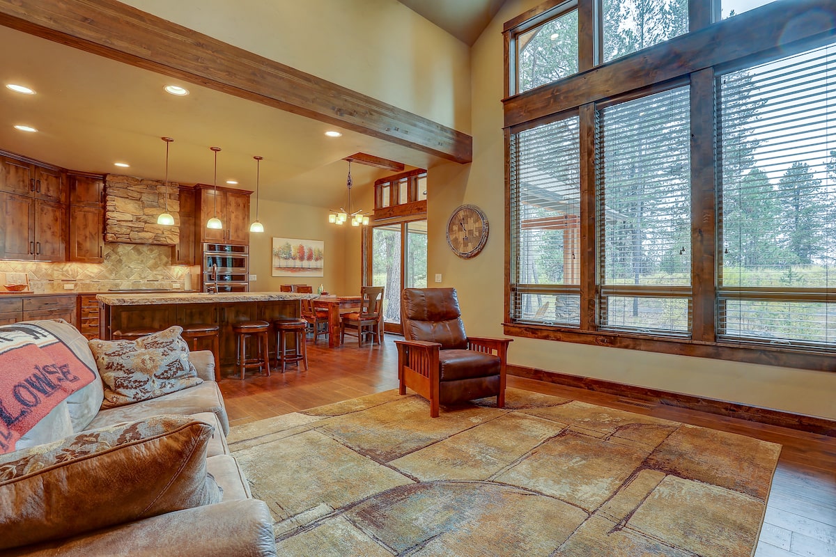 Great Room of this 3-Bedroom,2554 Sq Ft Plan -2554